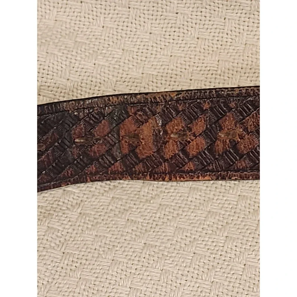 Brown Leather Belt Basket Weave Pattern Silver Buckle Good Usable Men 37